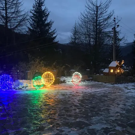 світанкове сяйво Lodge